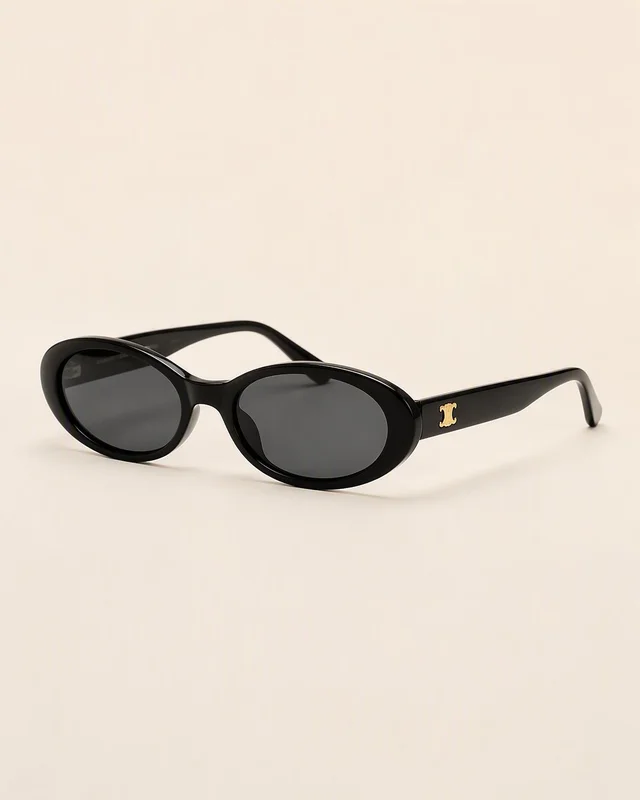 Celine Triomphe Oval